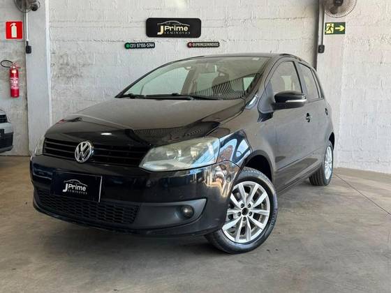 VOLKSWAGEN FOX 1.6 MI 8V FLEX 4P MANUAL VOLKSWAGEN FOX 1.6 MI 8V FLEX 4P MANUAL